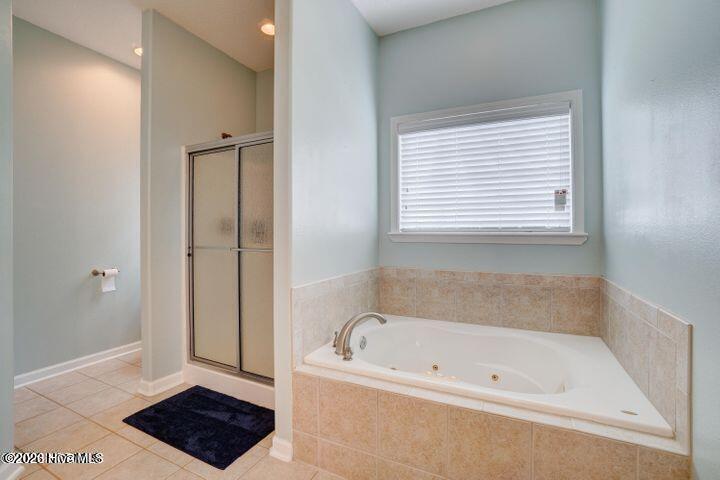 100548362 | Photo 12