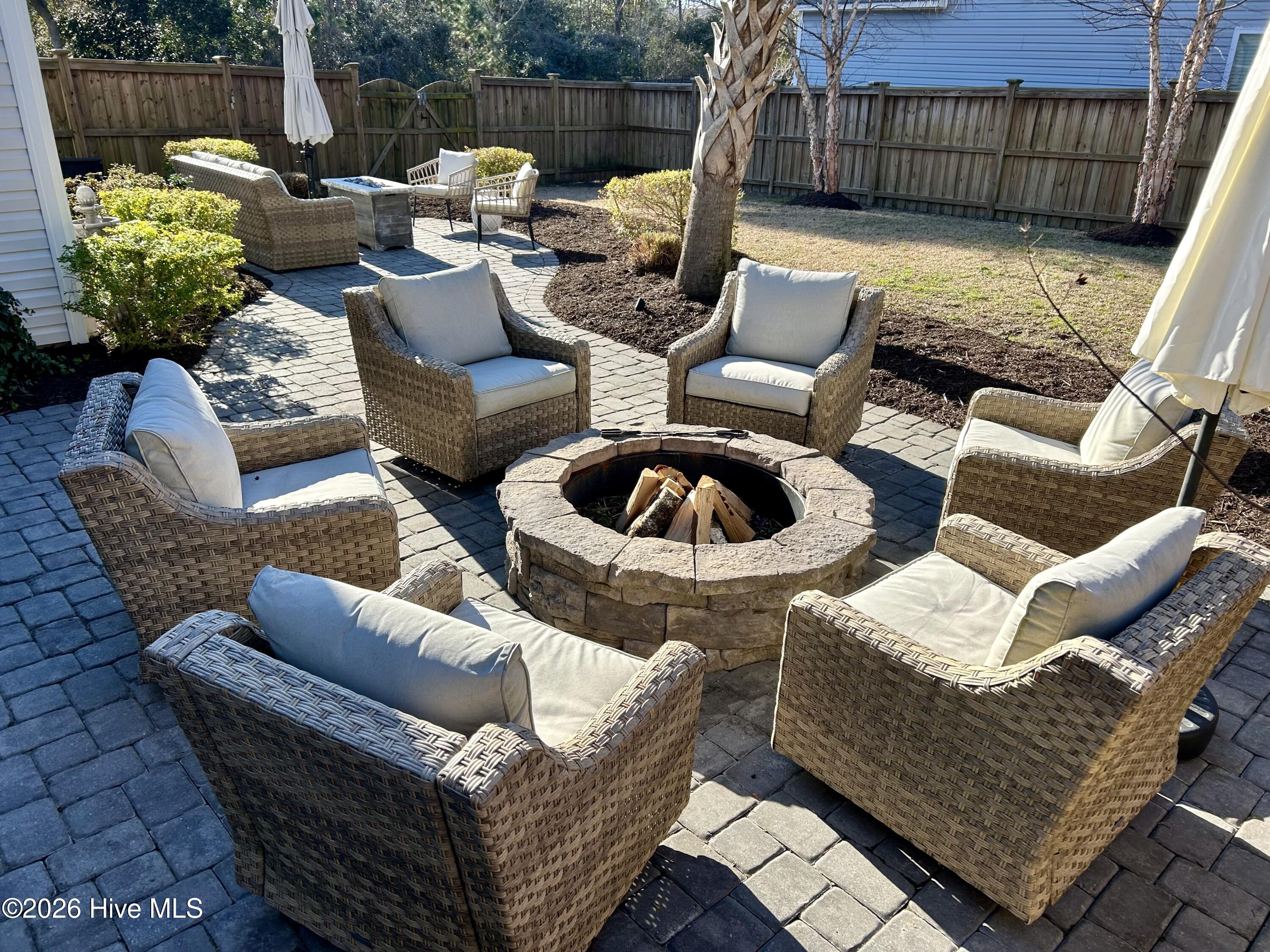 100551440 | Photo 44