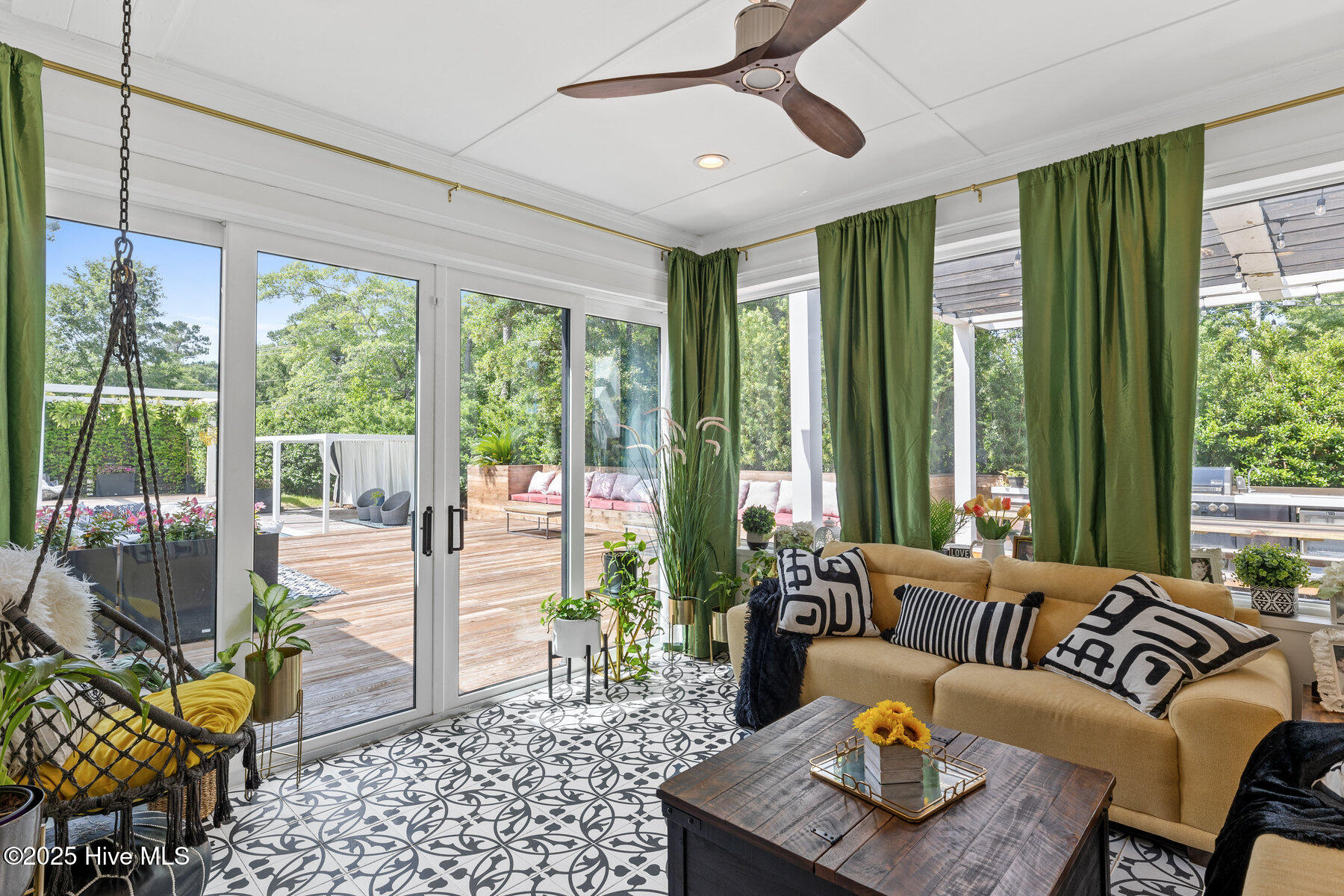 020_3108_rivendell_place-20_725