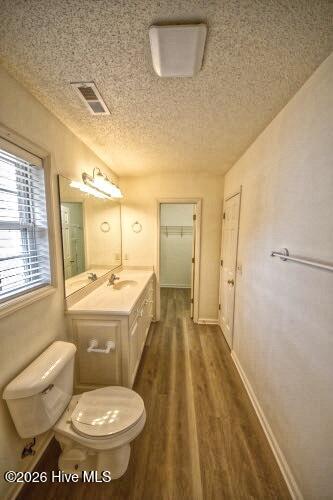 100558421 | Photo 18