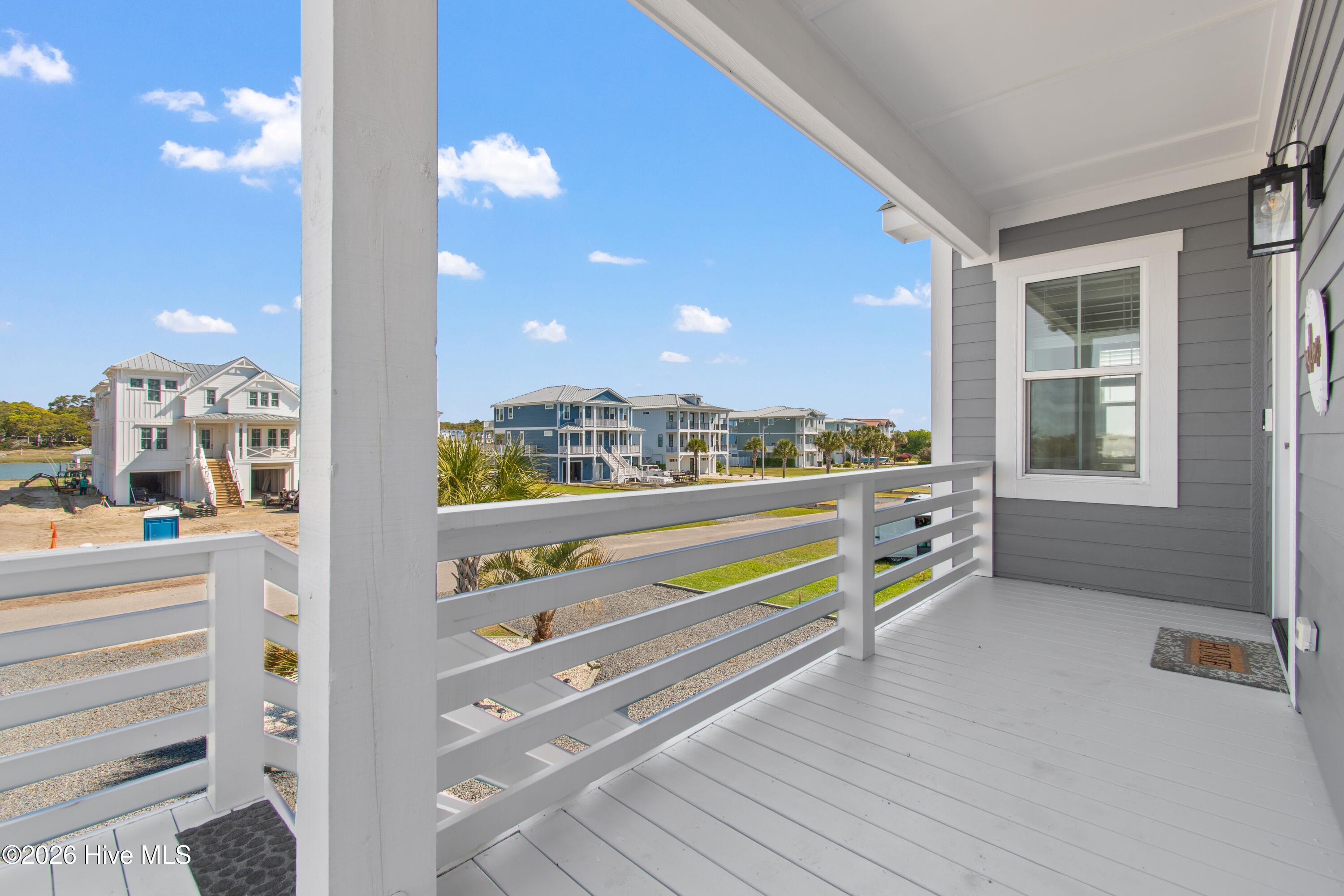 100567916 | Photo 49