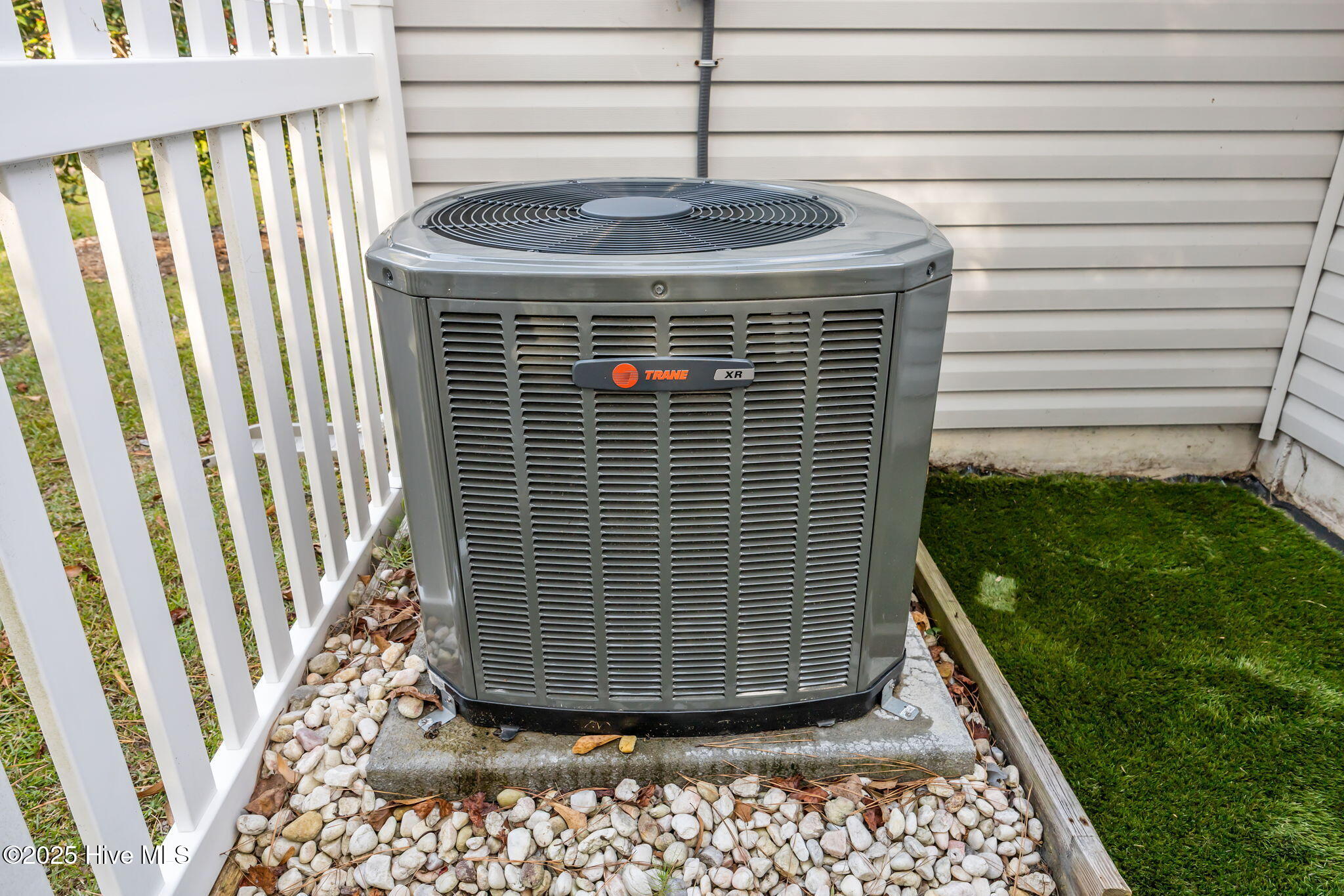 100542918 | Photo 55