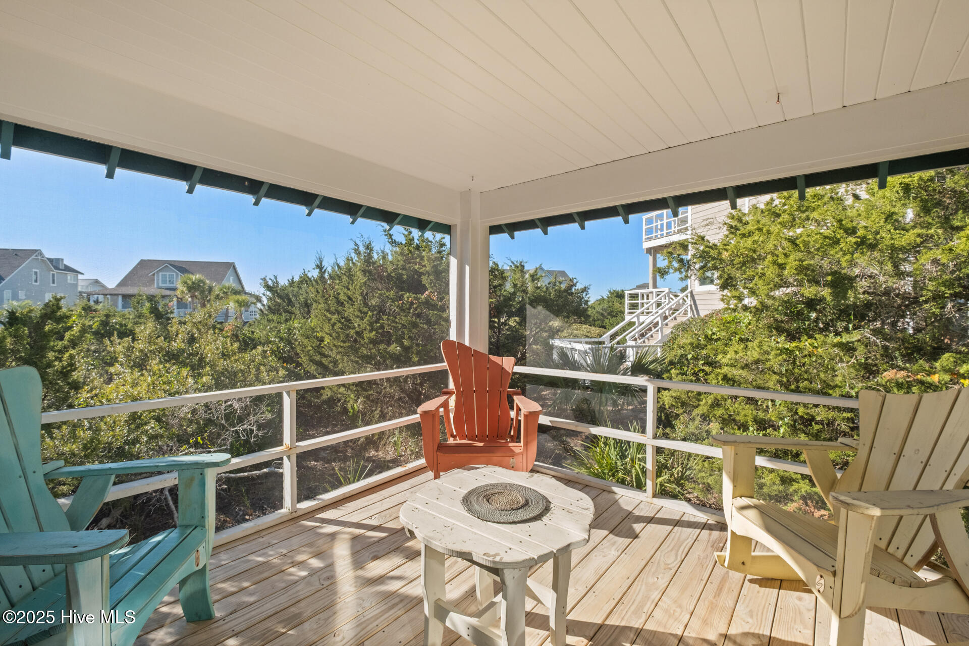 100539936 | Photo 38