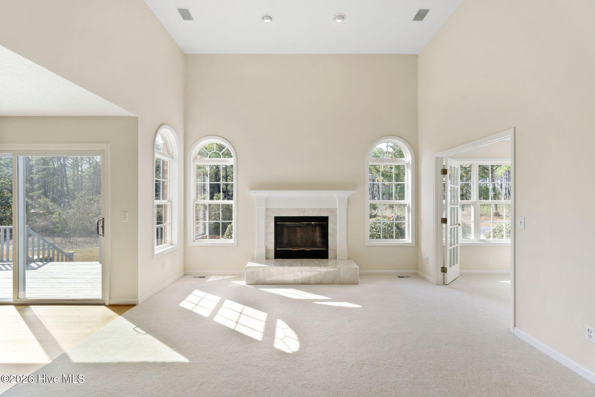 100558031 | Photo 13