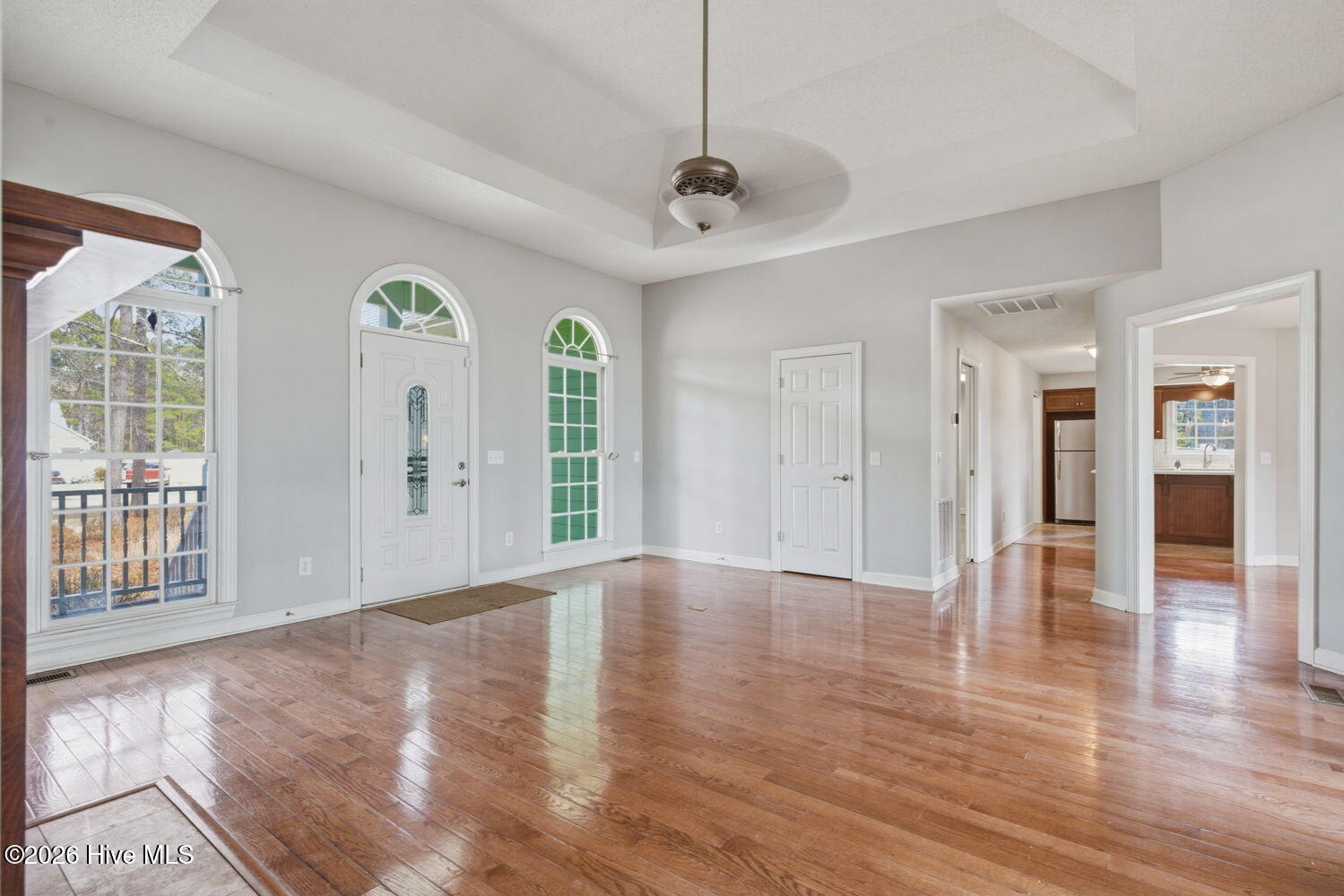 100559475 | Photo 29