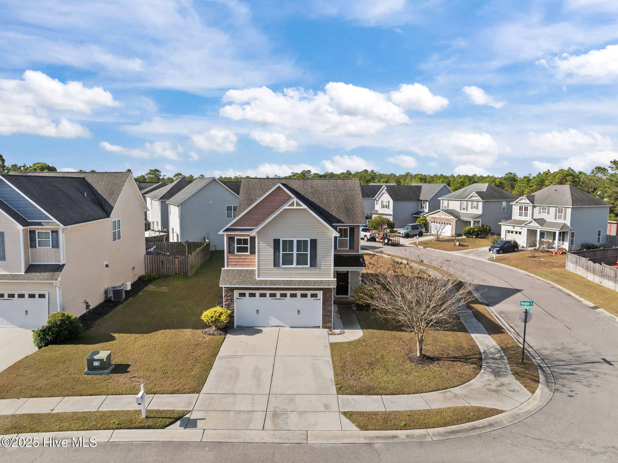 100544048 | Photo 42