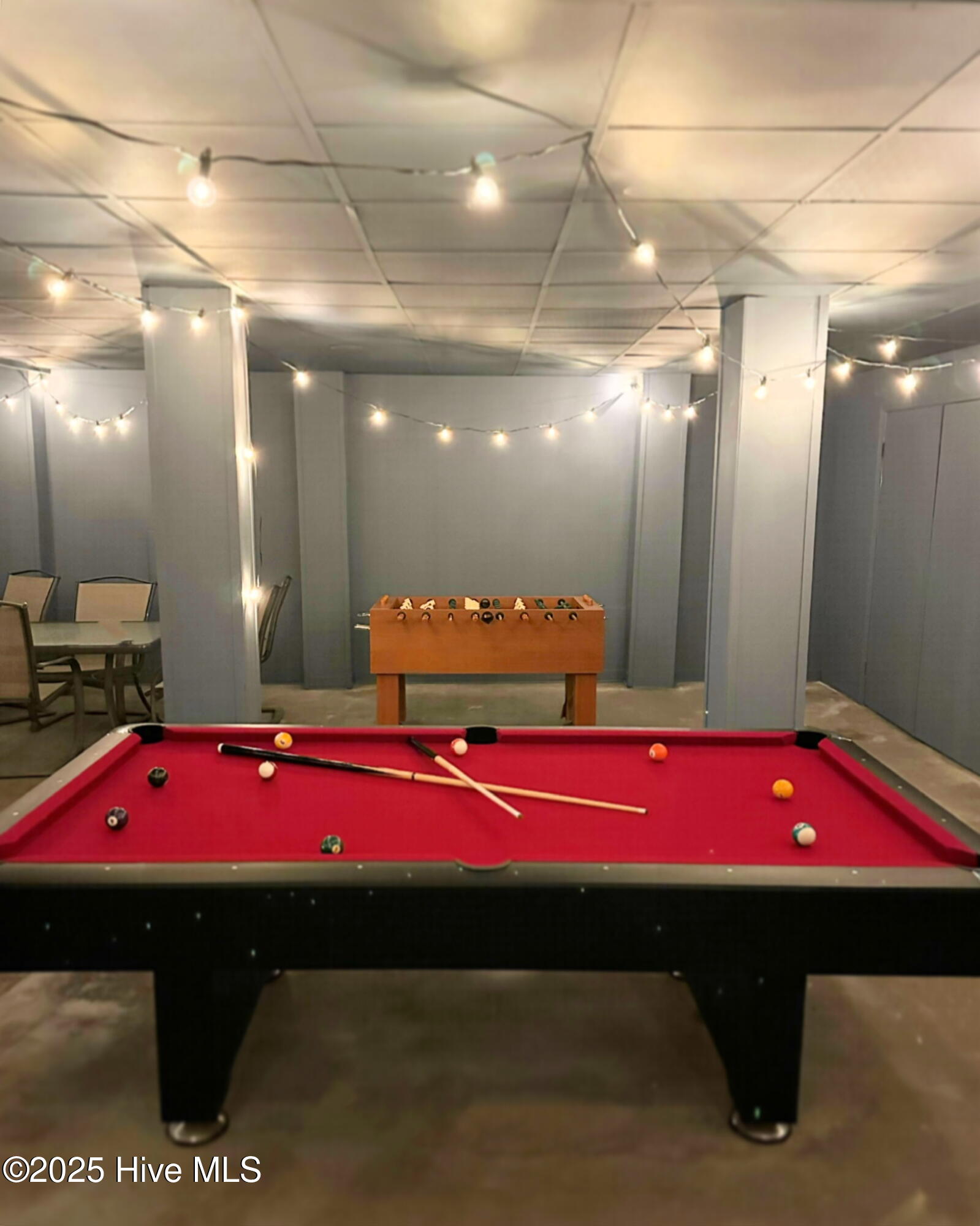 100522389 | Photo 13