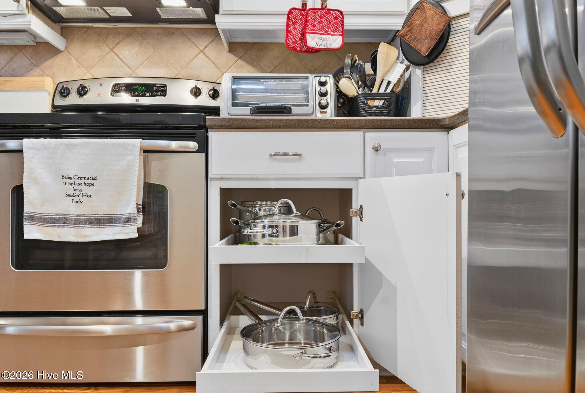 100558240 | Photo 15