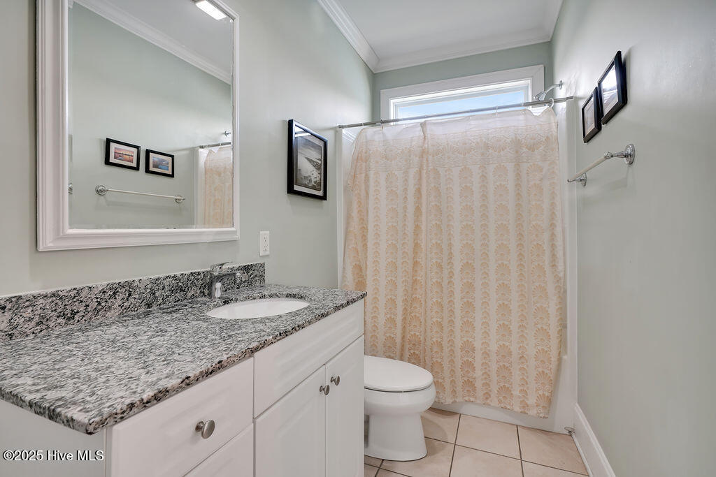 100531448 | Photo 36