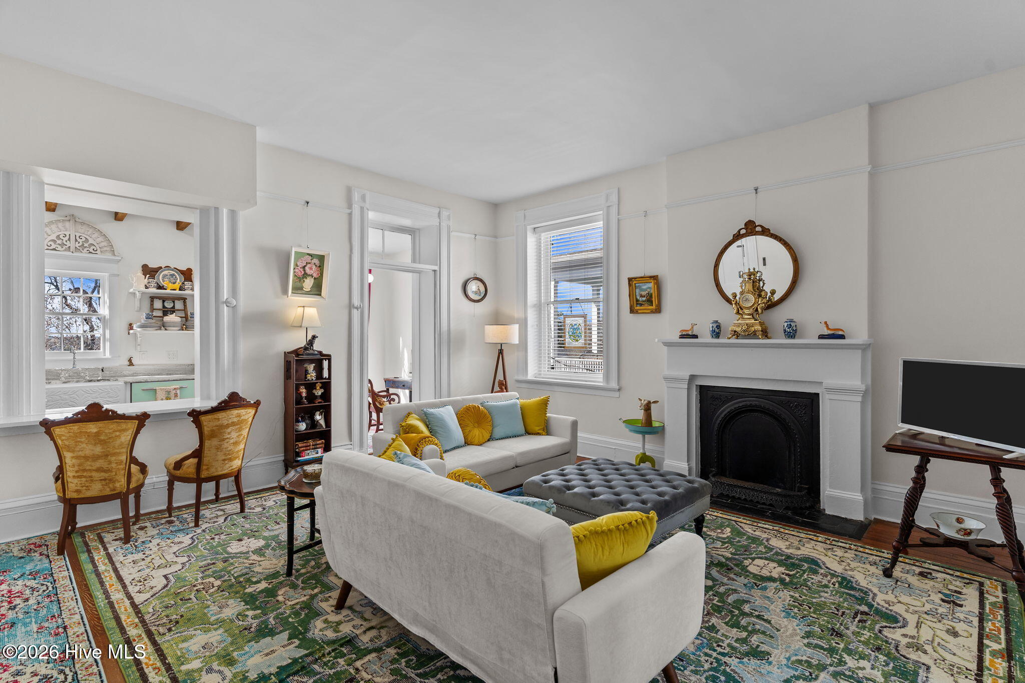 100552895 | Photo 11