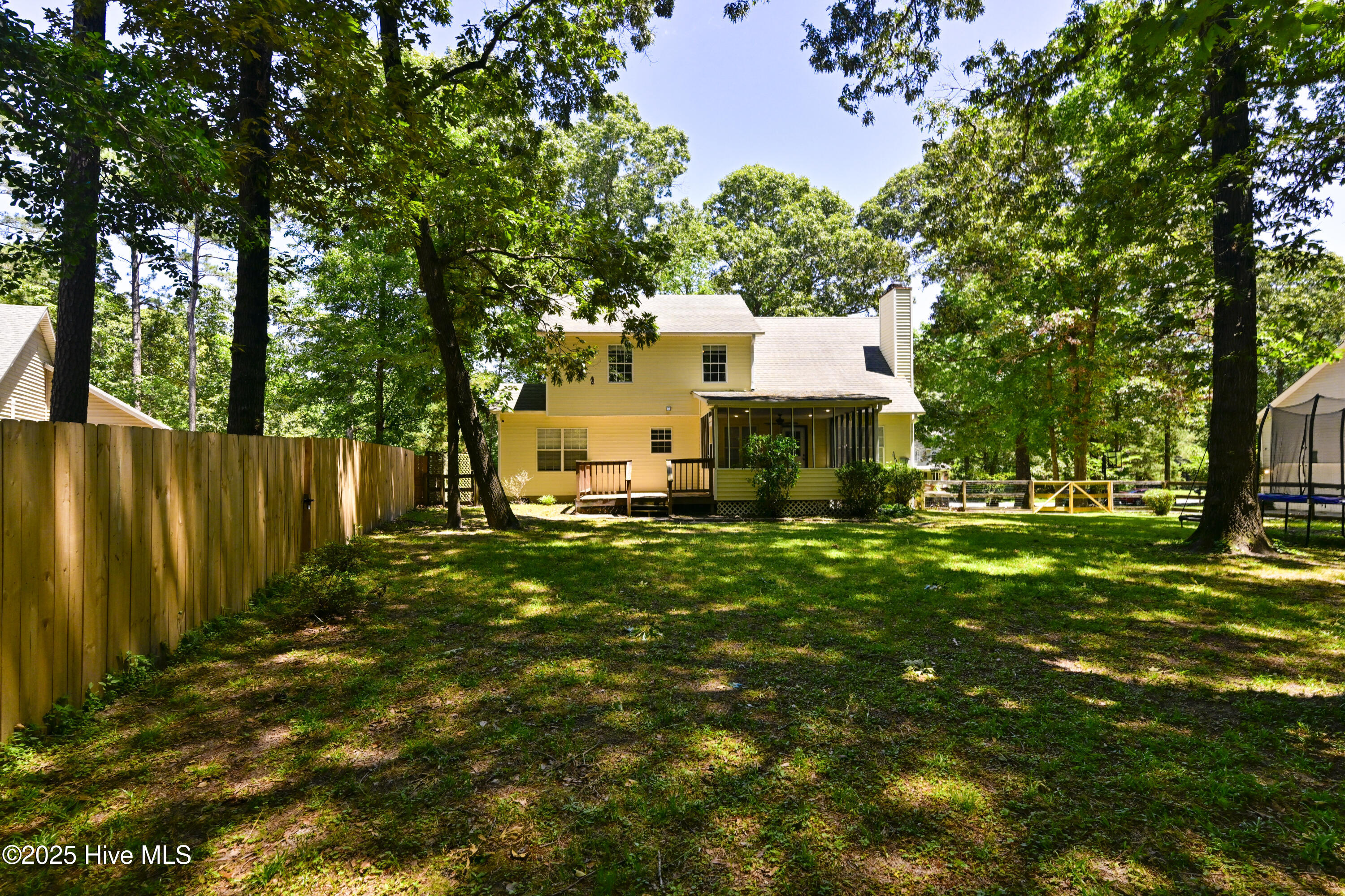 100523748 | Photo 55