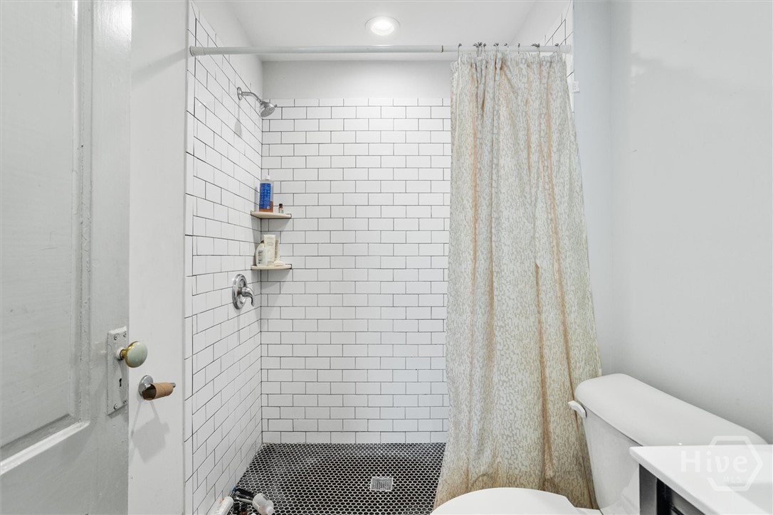 21 W 36th Street, Savannah, GA, 31401