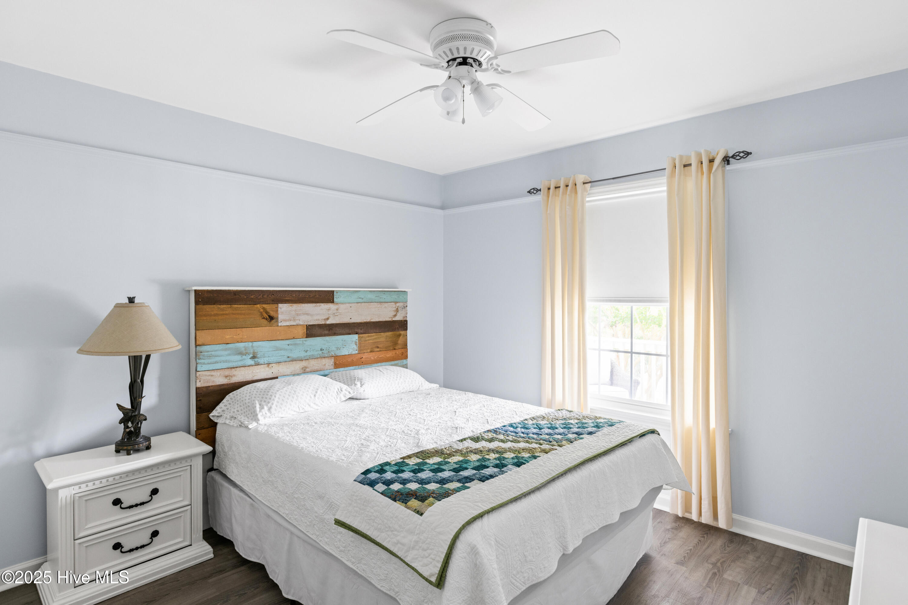 100553863 | Photo 26