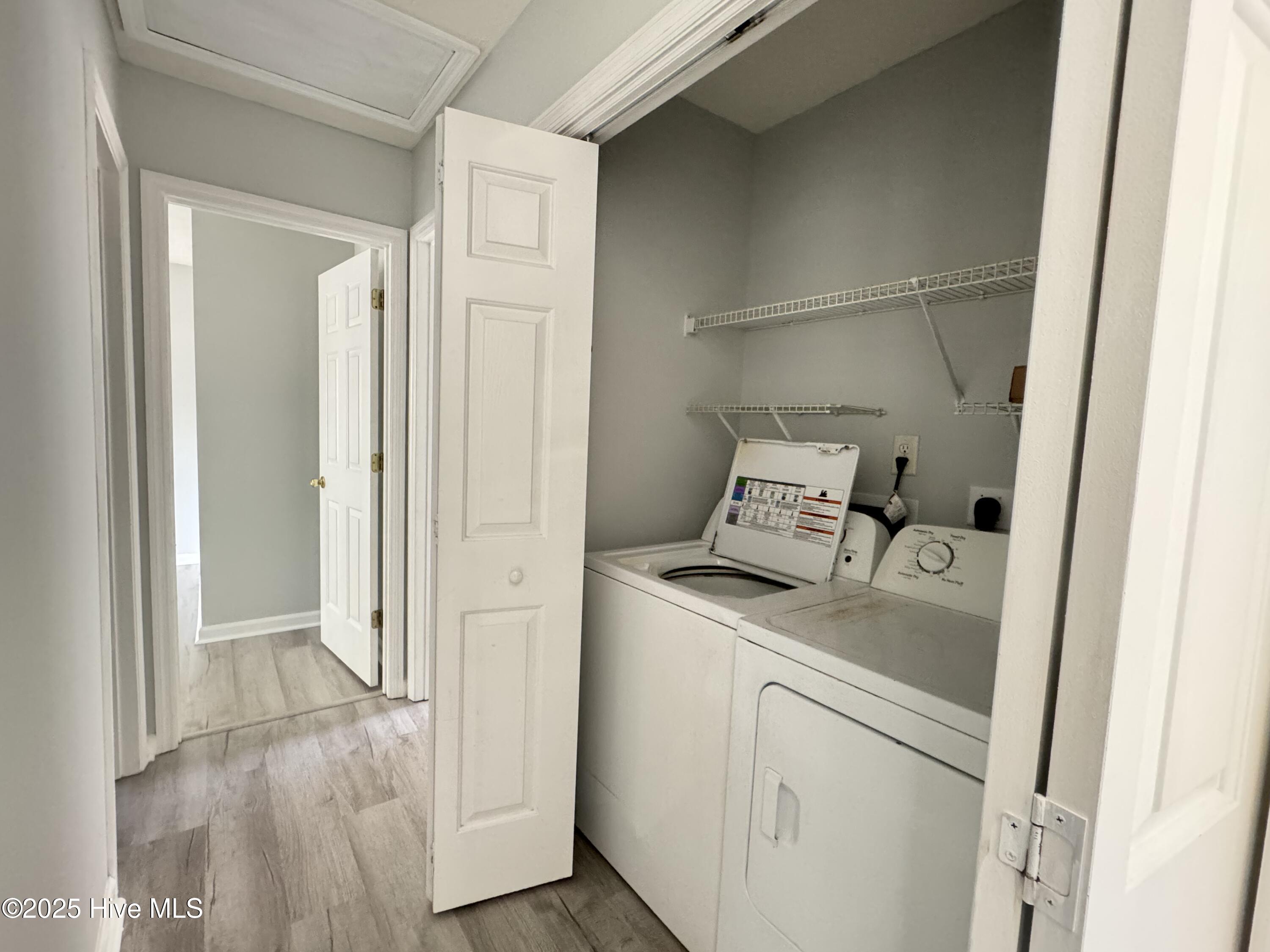 100534845 | Photo 10