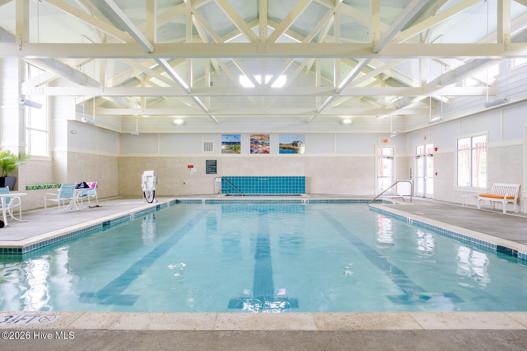 100552646 | Photo 41