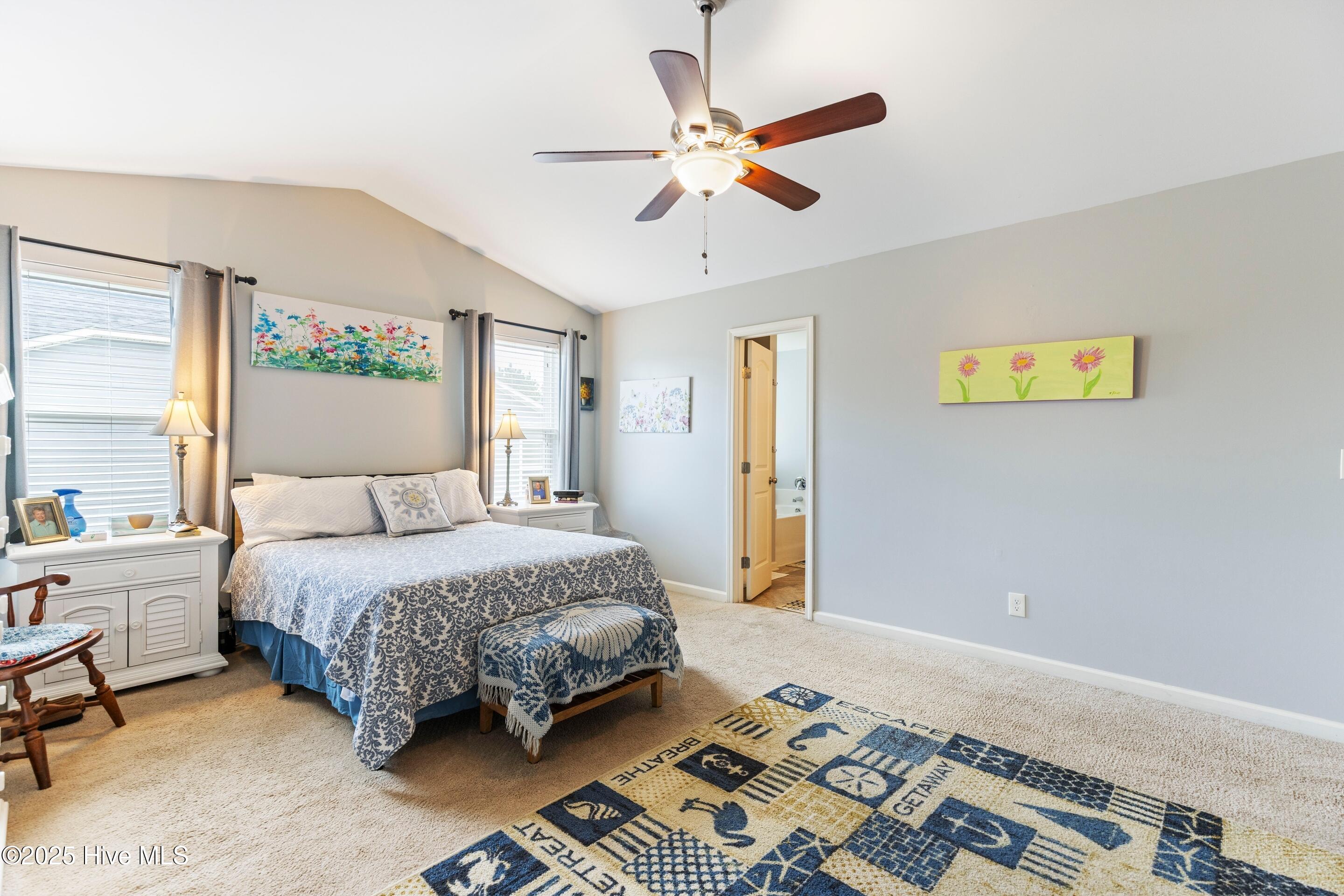 100527651 | Photo 22