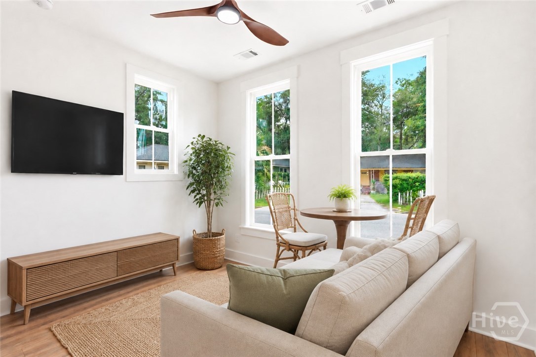 2nd image of 1314 E 38th St, Savannah, GA 31404