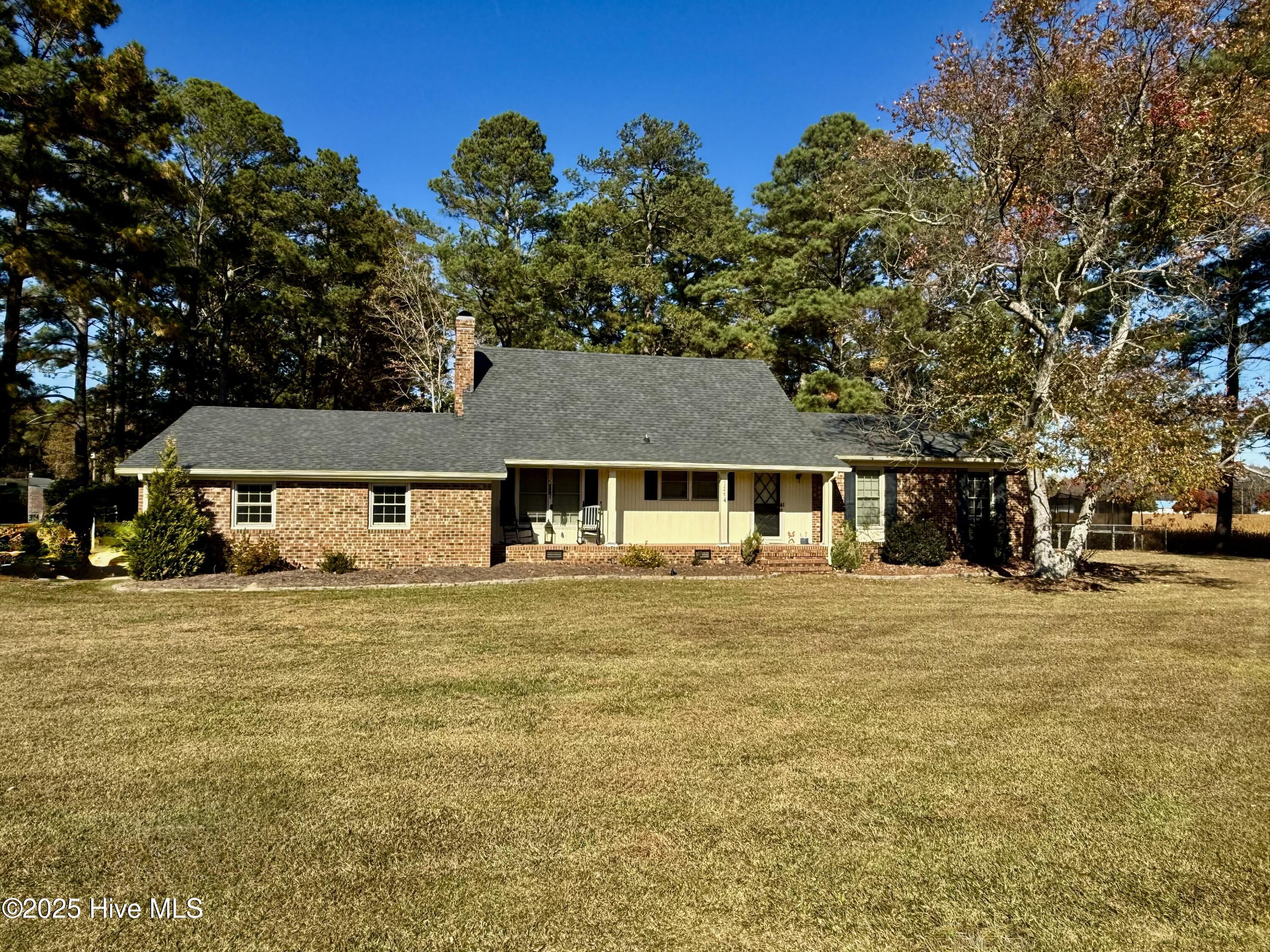 Homes for sale in Williamston, NC | 1247 Scenic Dr, Williamston, NC 27892 | MLS# 100541012