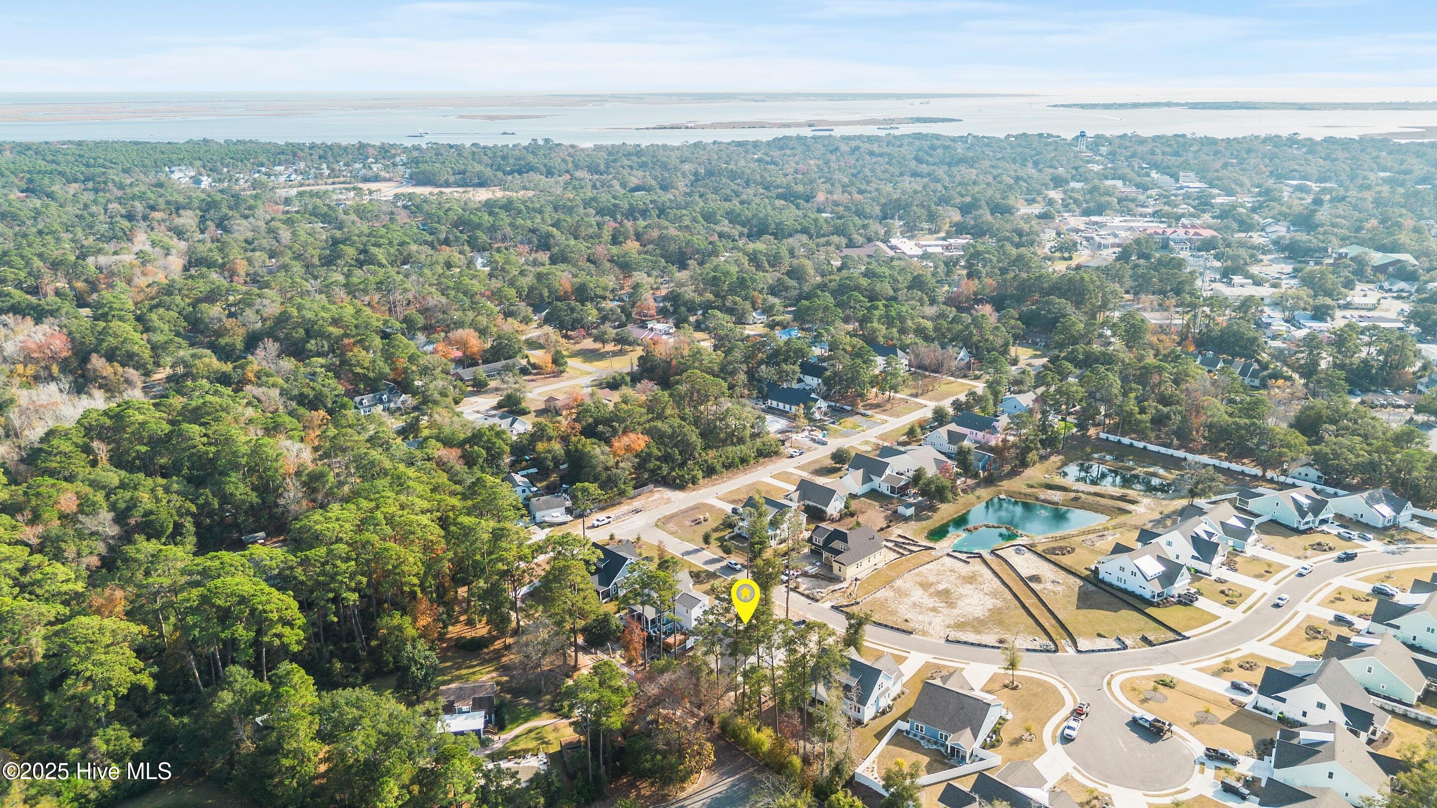 100543070 | Photo 11