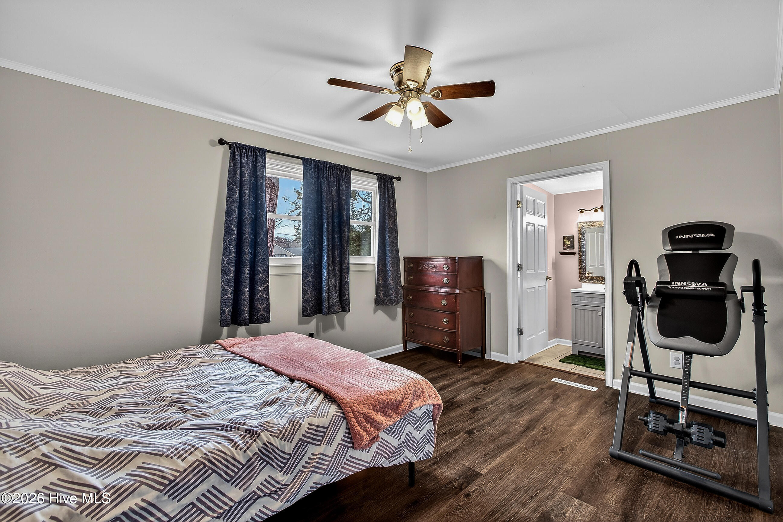 100552598 | Photo 27