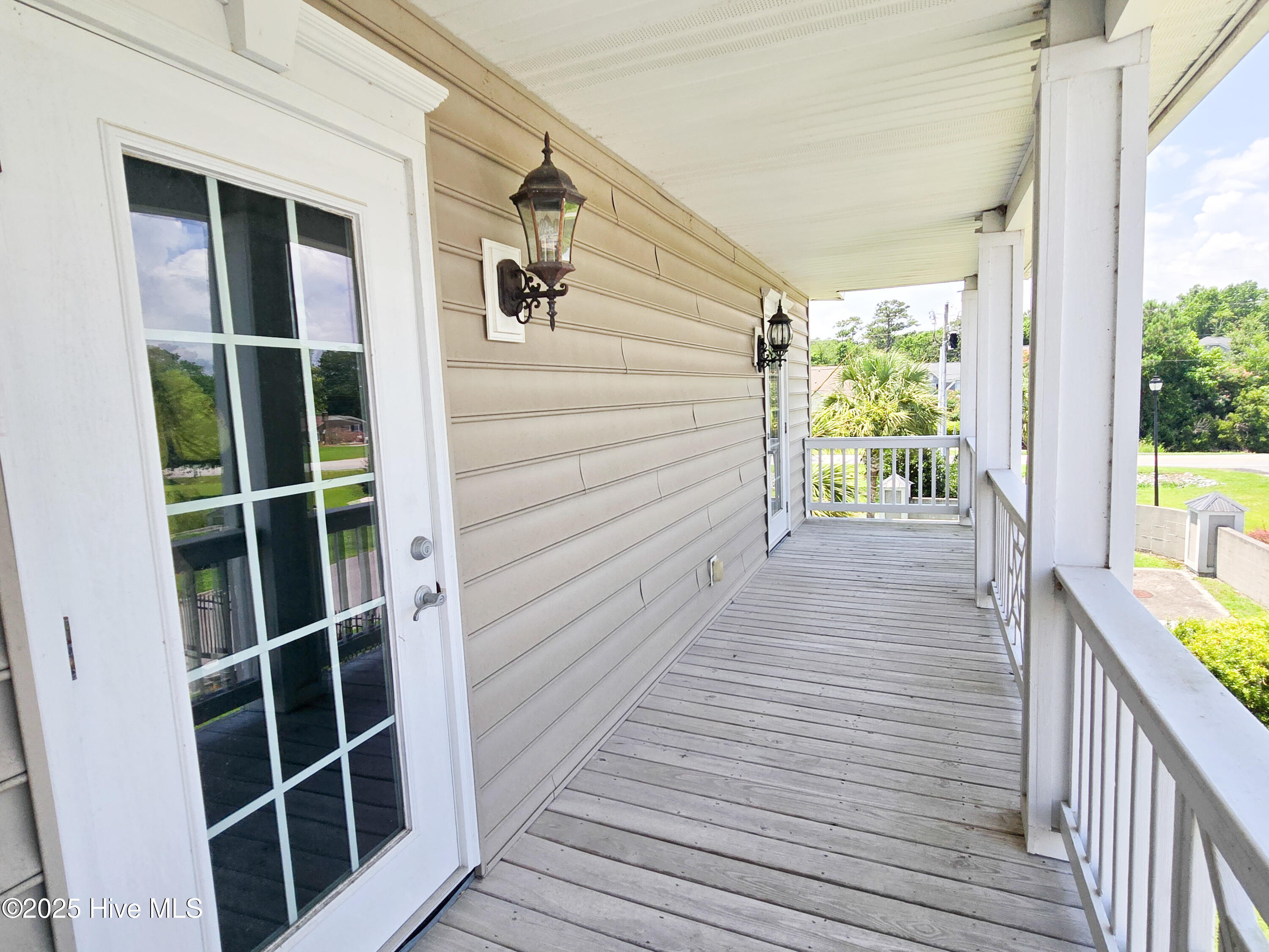 4 Schooner Drive, Swansboro, NC 28584 – photo 22: Balcony