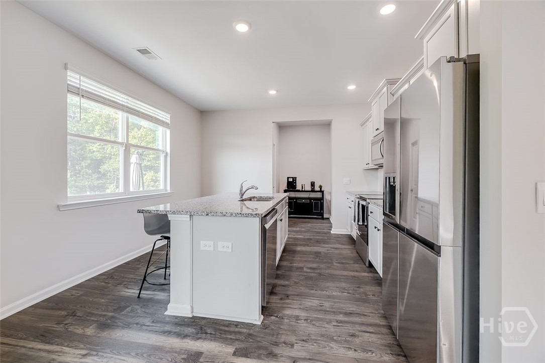 73 Knotty Court, Richmond Hill, GA, 31324