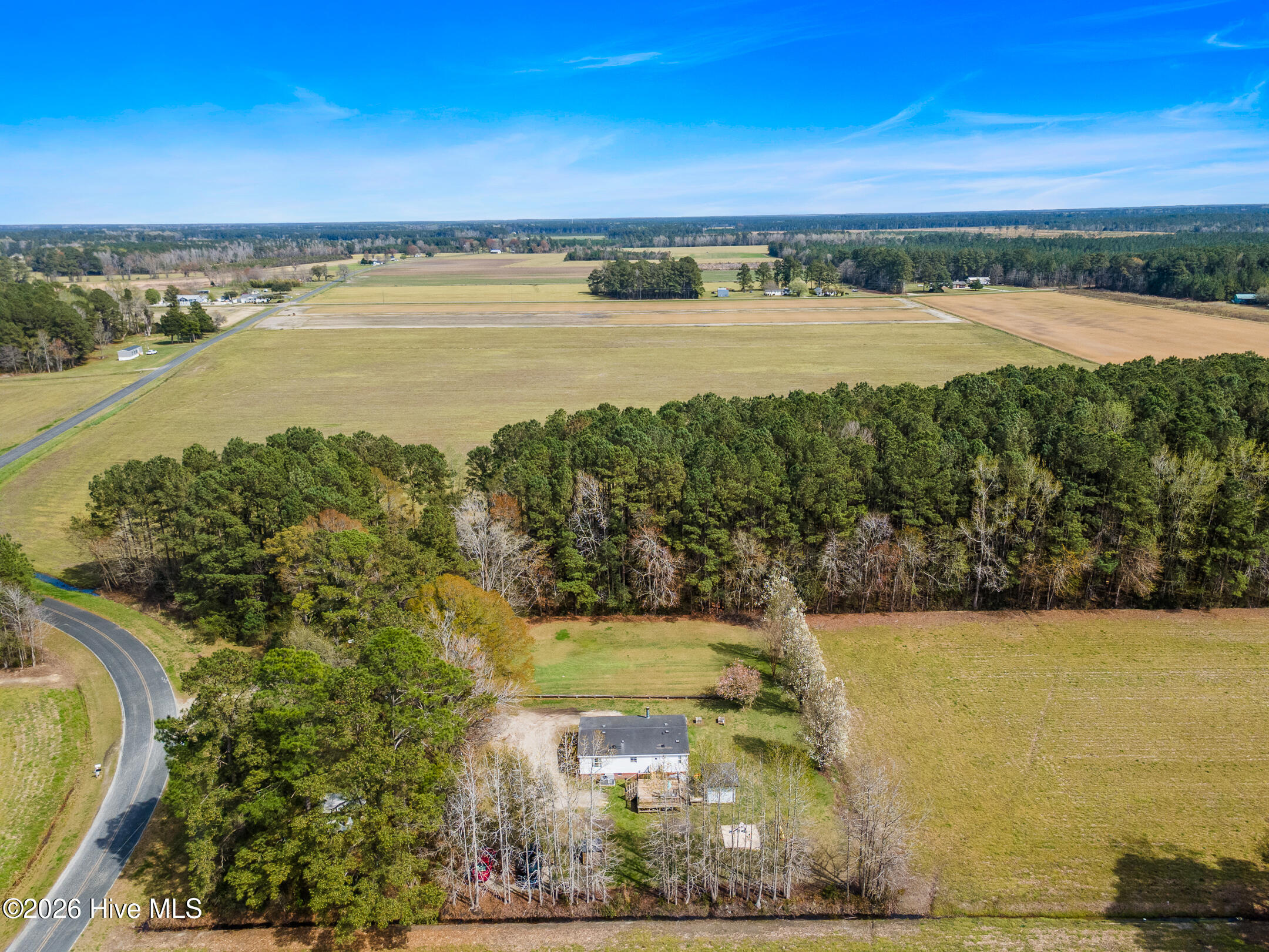 100561716 | Photo 41