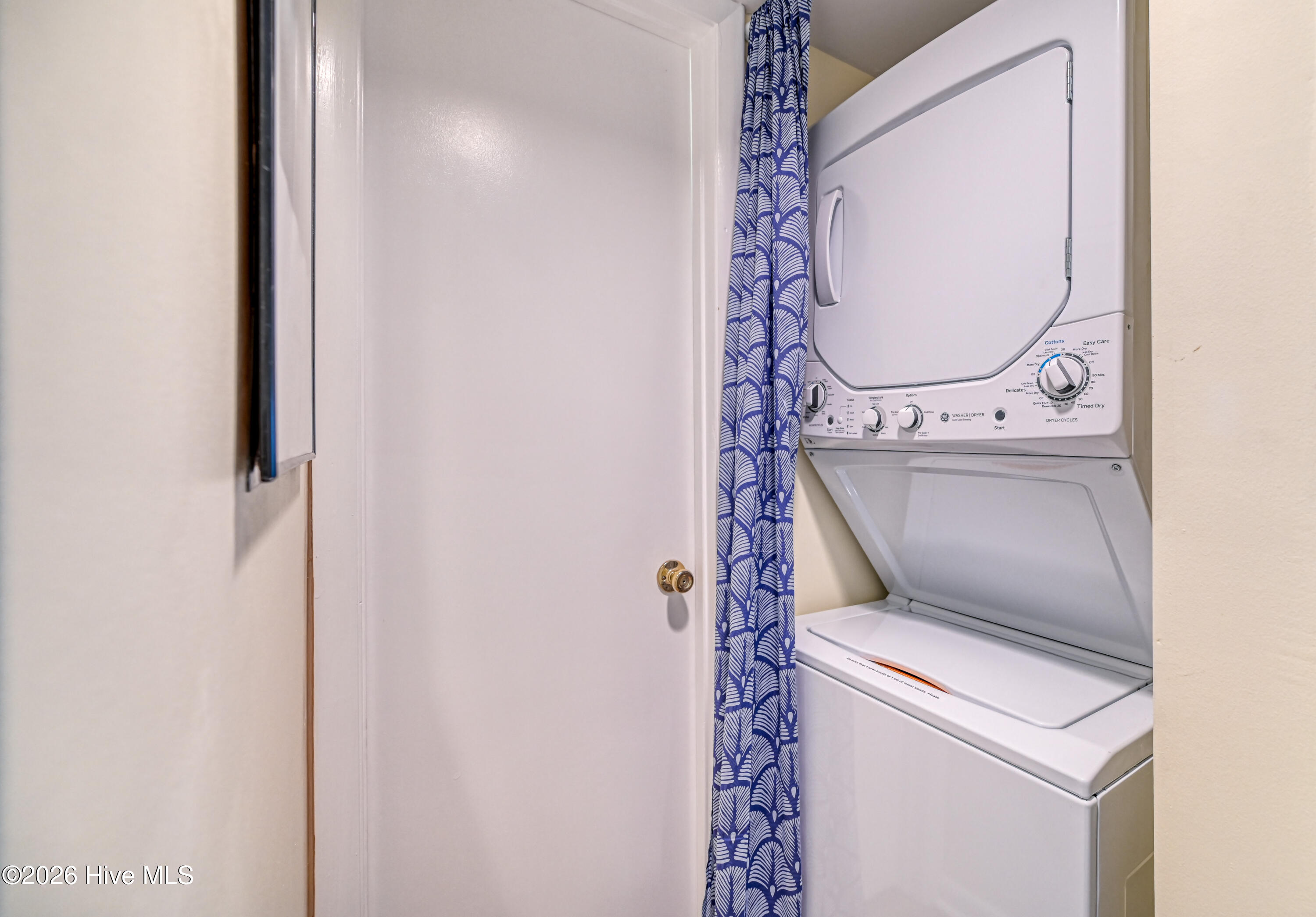 100552578 | Photo 17