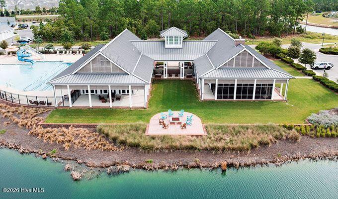 100551169 | Photo 40