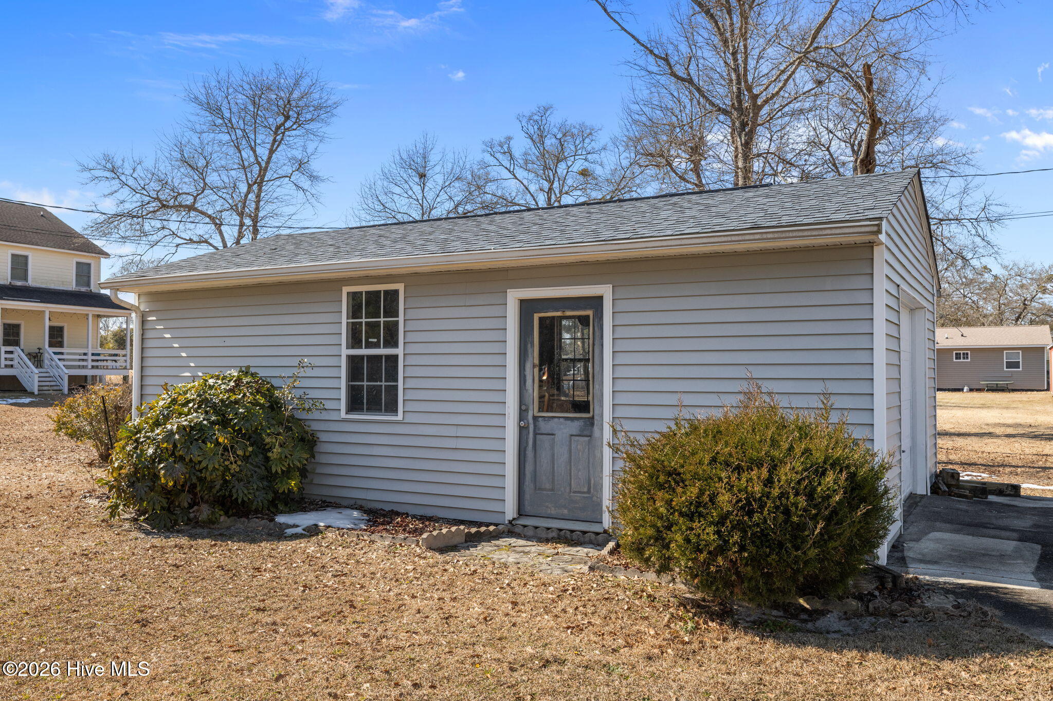 100554027 | Photo 37