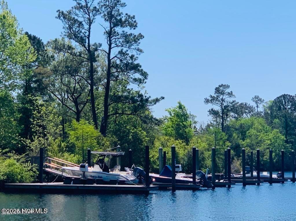 210 55 Shoreview Drive,New Bern