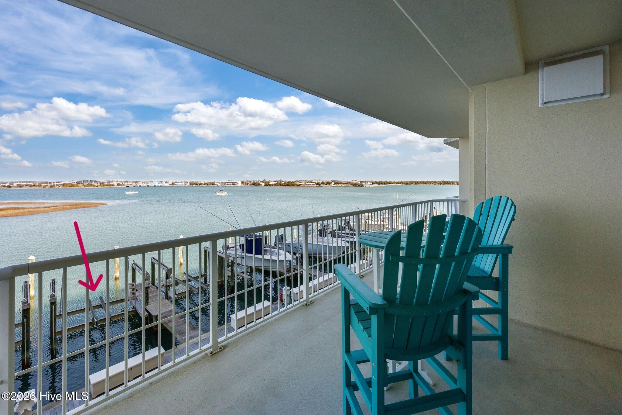 100 Olde Towne Yacht Club 