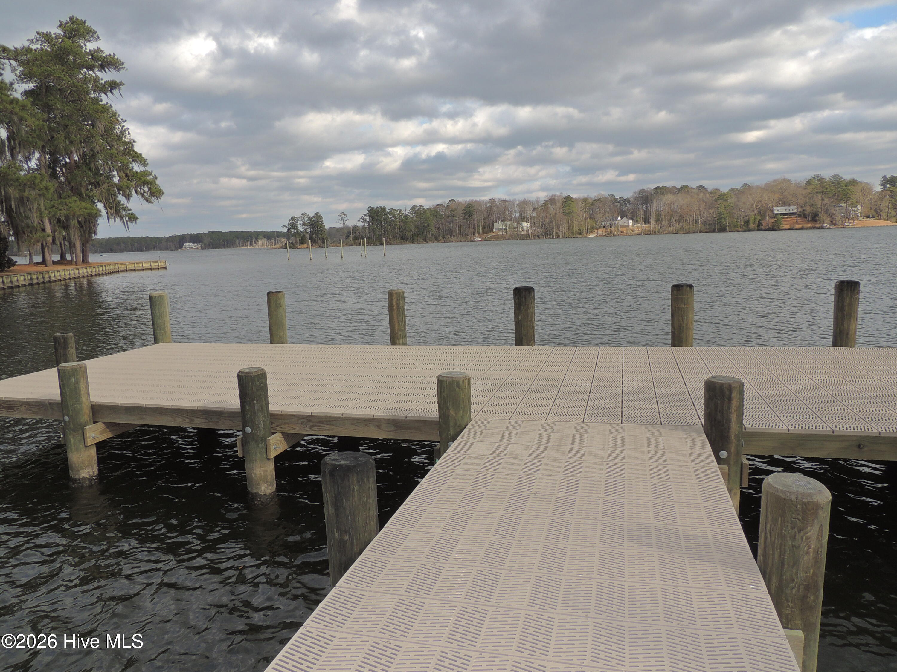 Dock