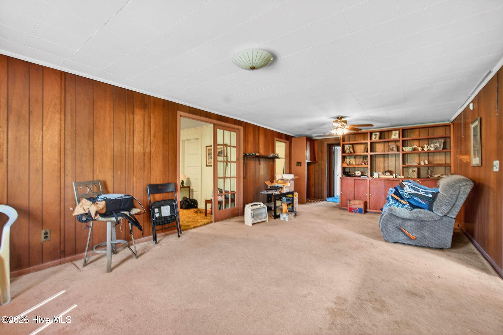 100560729 | Photo 20