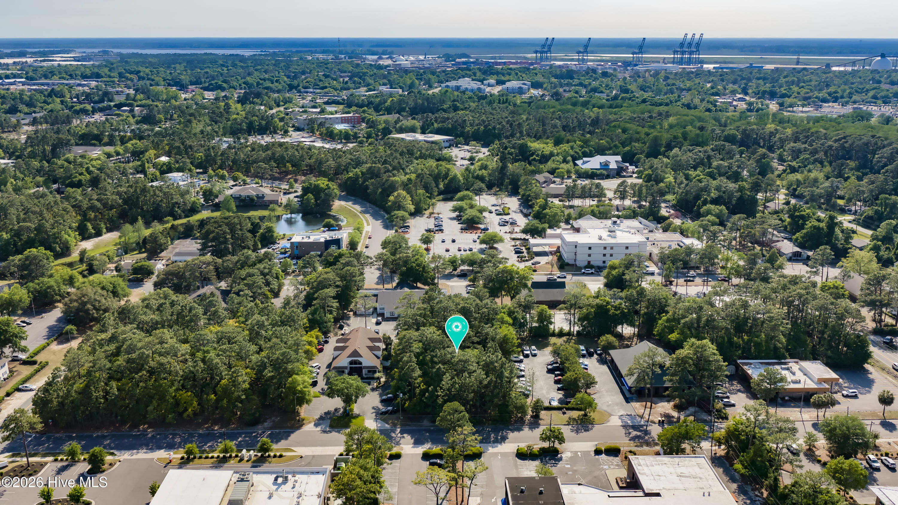 100567472 | Photo 16