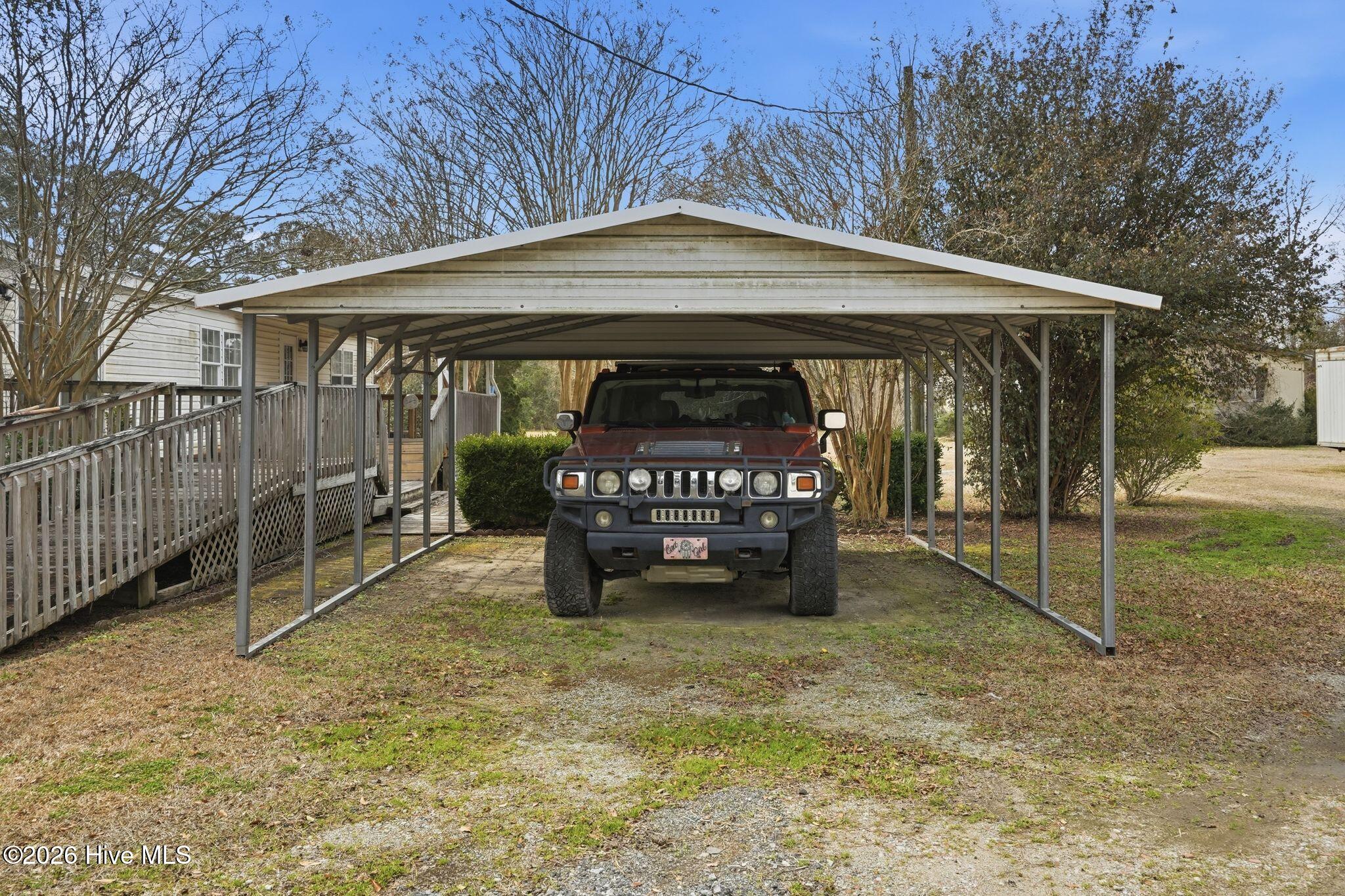 100556115 | Photo 84