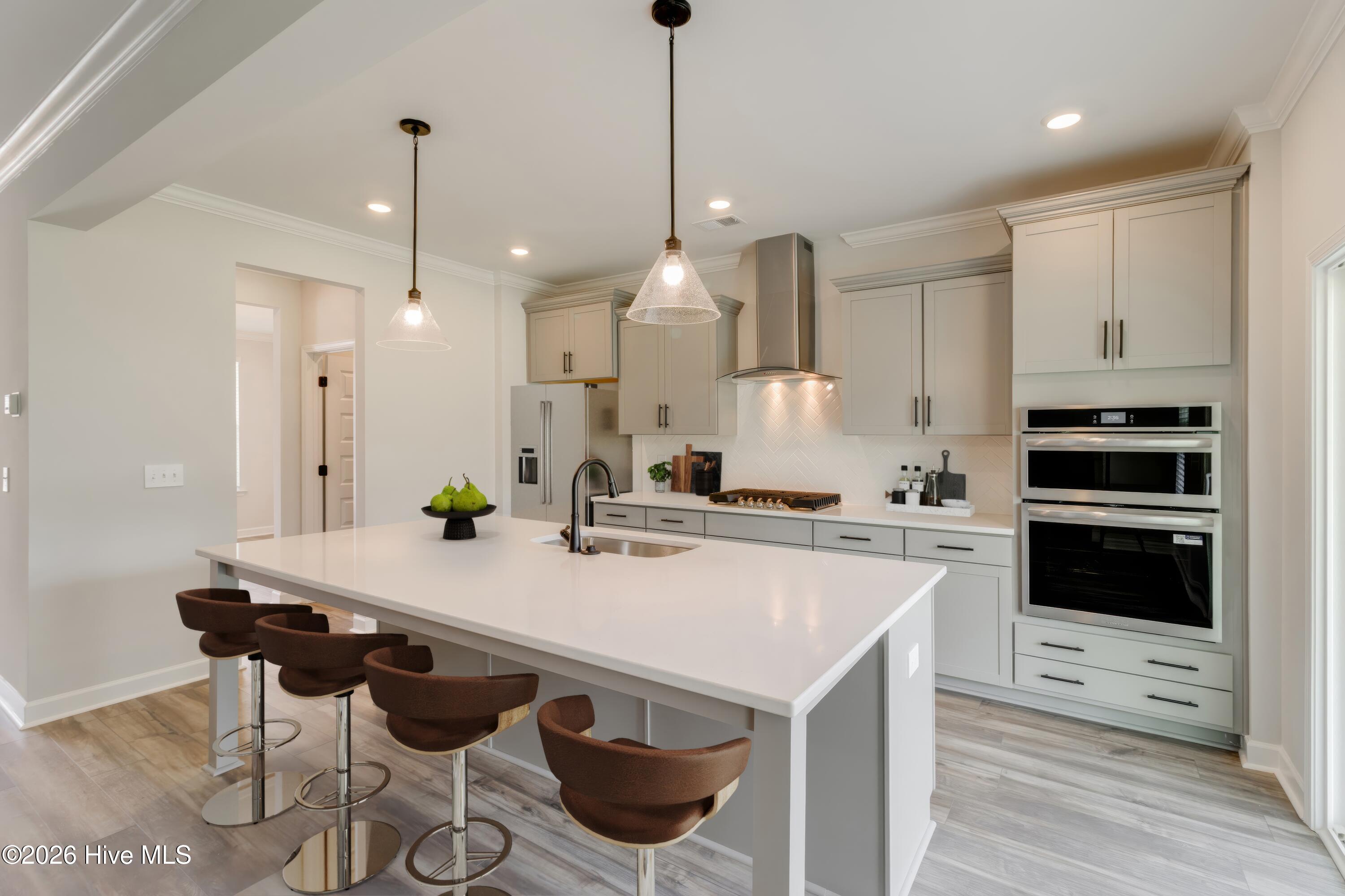 100550264 | Photo 14