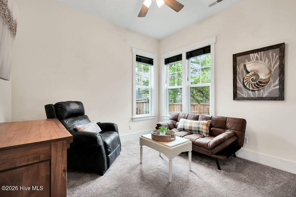 100564545 | Photo 28