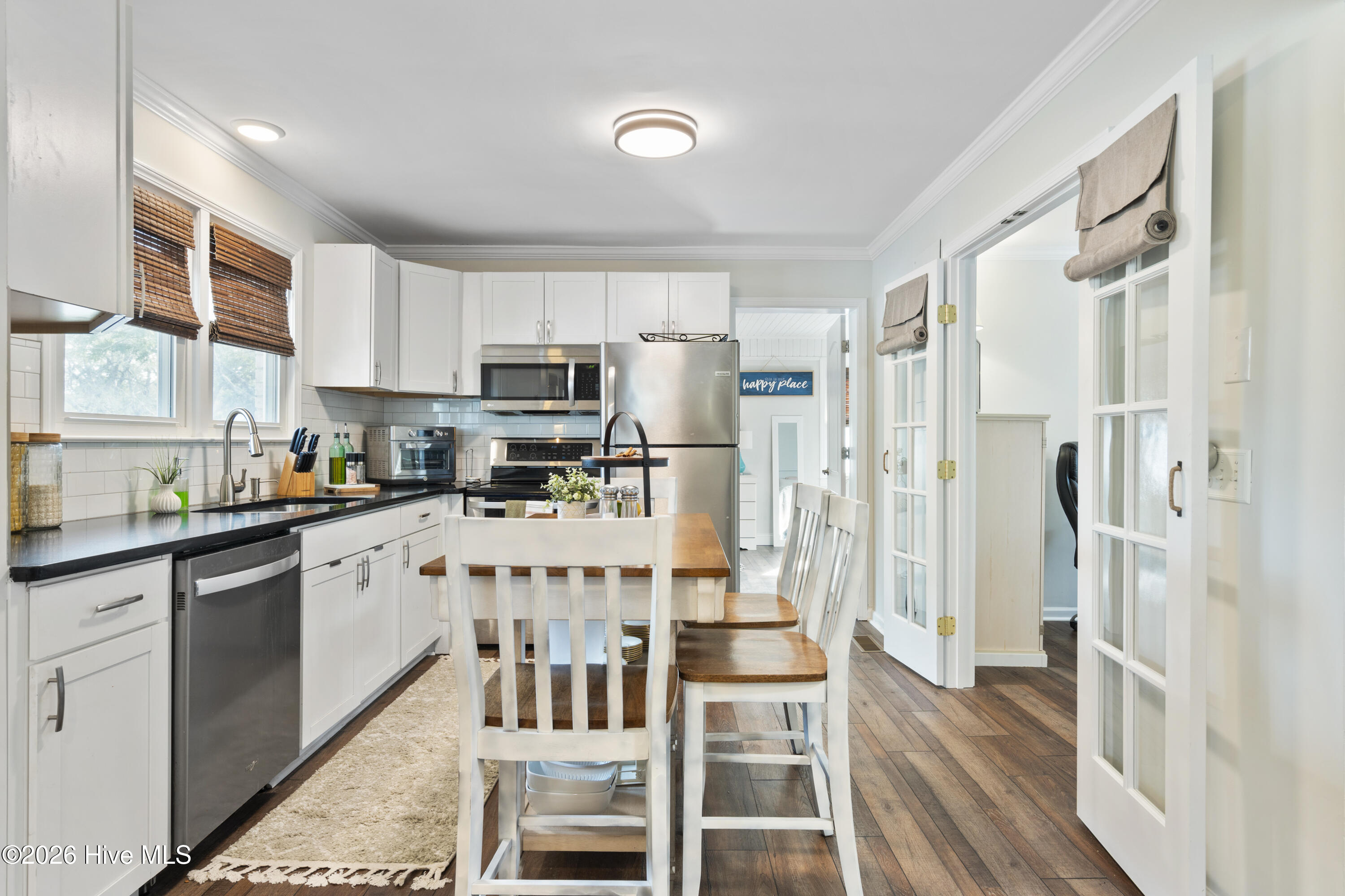 100555391 | Photo 13