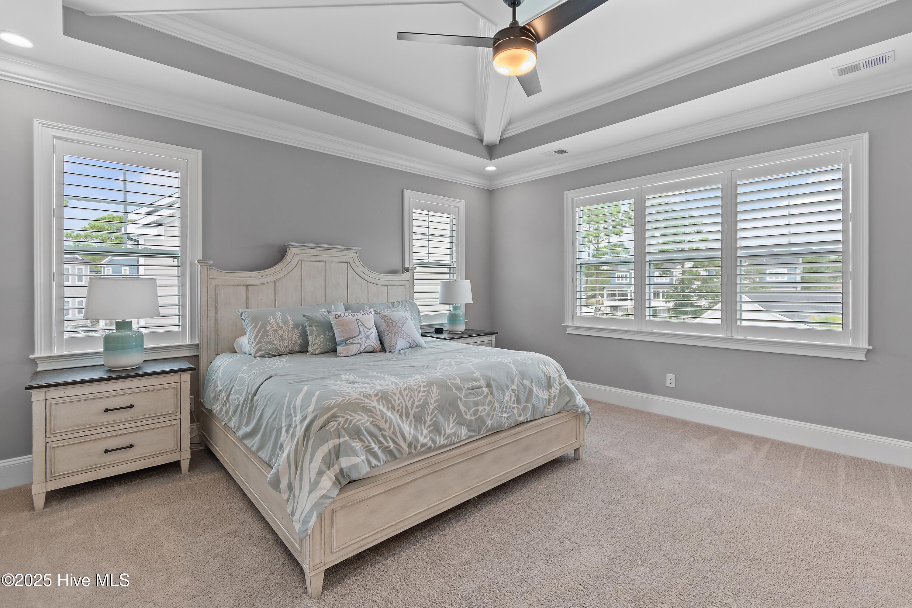 100551206 | Photo 29