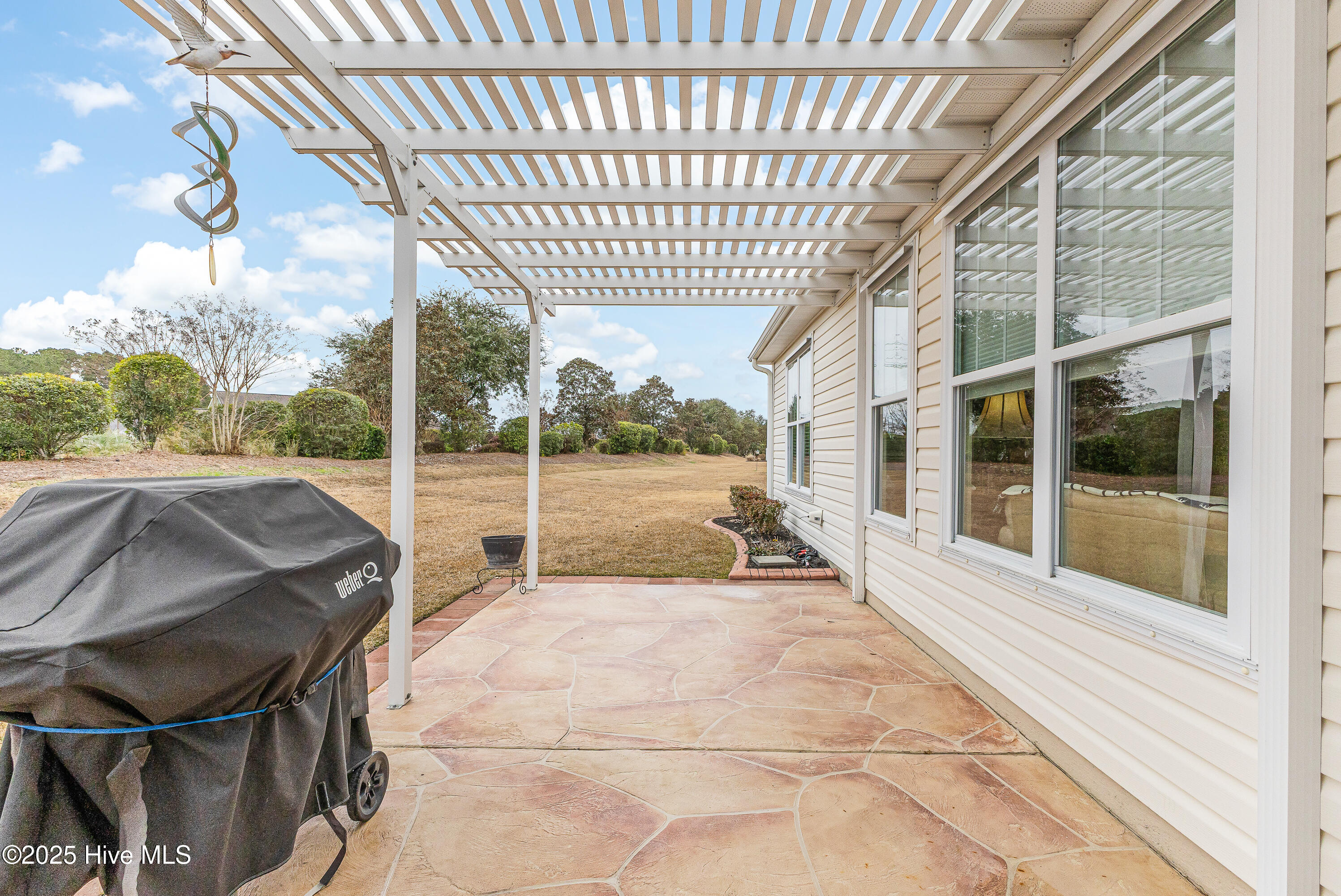 100547221 | Photo 35