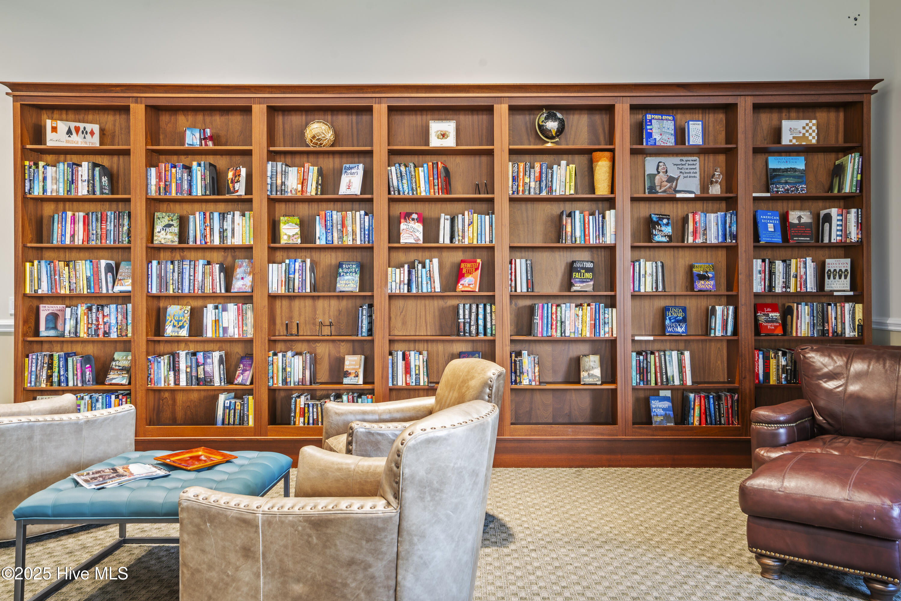 100545339 | Photo 25