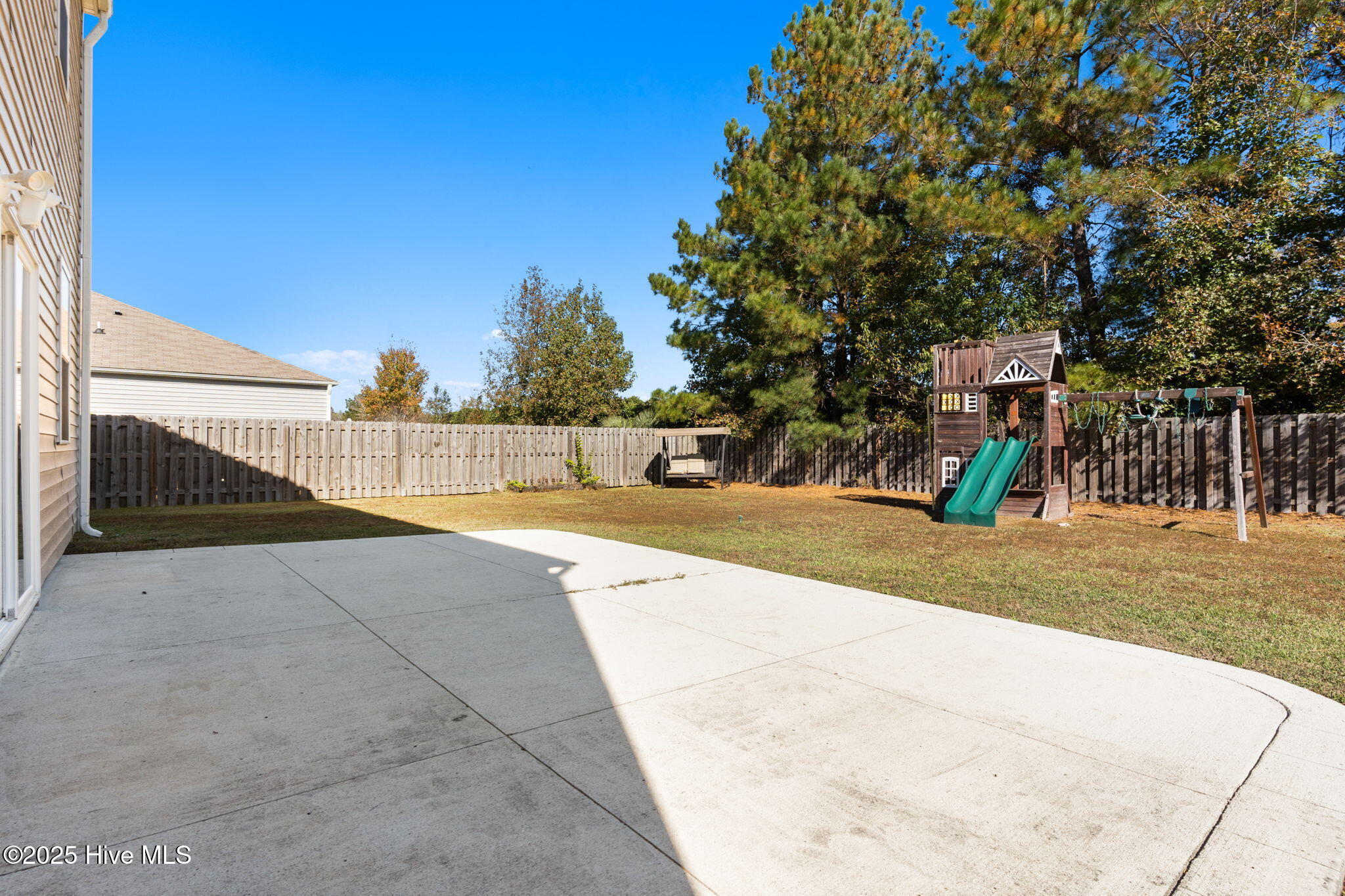 100538631 | Photo 29