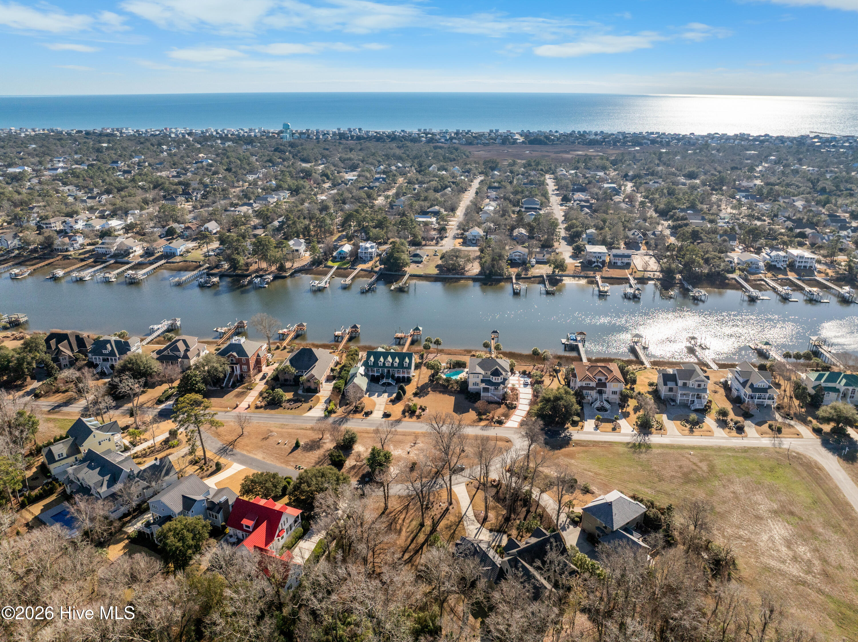 100549832 | Photo 62