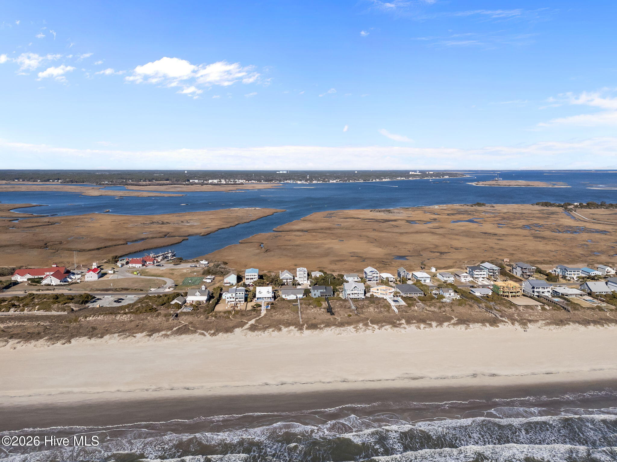 100550406 | Photo 15