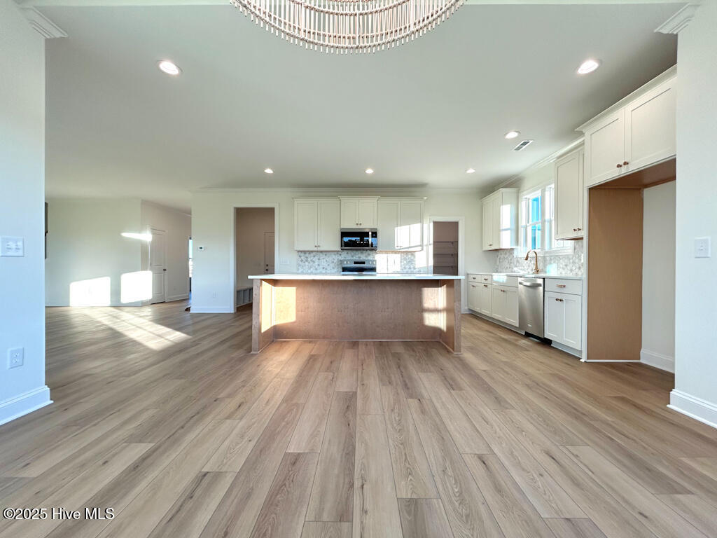 100510089 | Photo 37