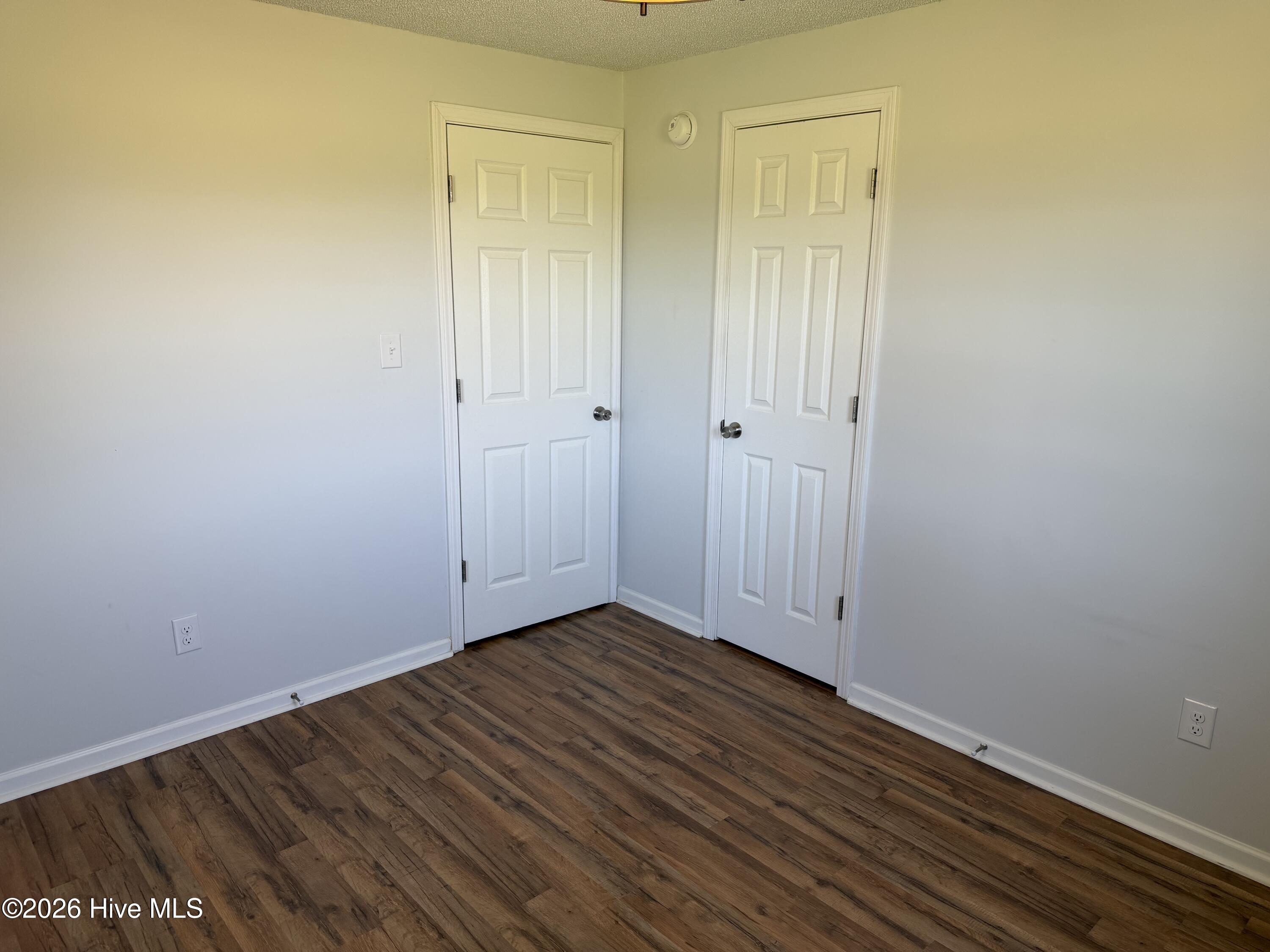 100568098 | Photo 10