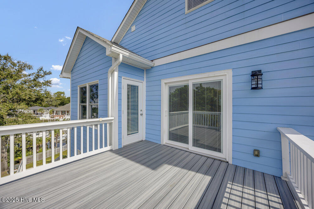 100531490 | Photo 37