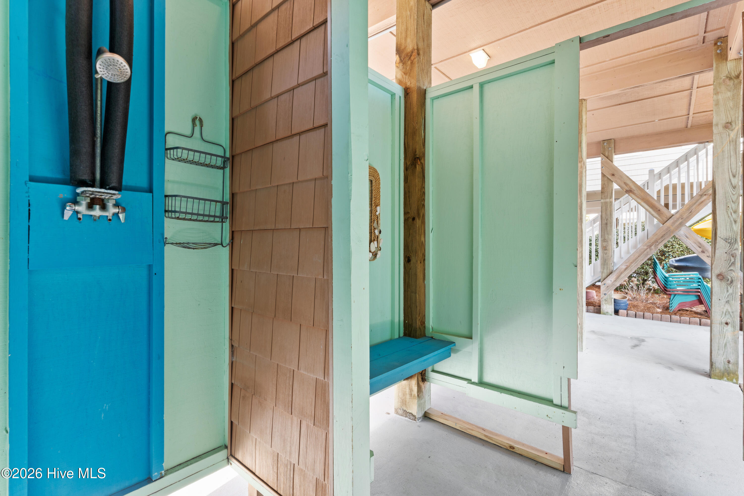 100560754 | Photo 49