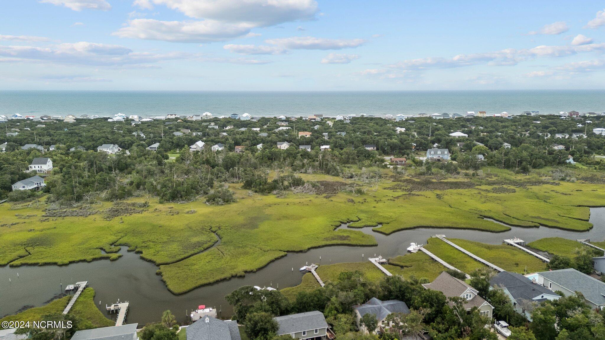 100459830 | Photo 14